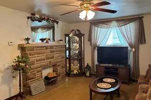 328 Nebraska Dr, Lower Burrell, PA 15068 - Photo 11