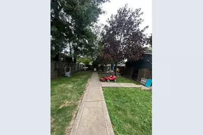 438 Earl Ave, New Kensington, PA 15068 - Photo 3