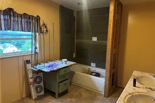 438 Earl Ave, New Kensington, PA 15068 - Photo 13