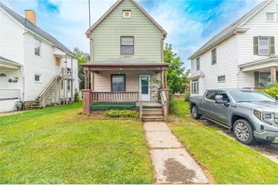 768 Baldwin Ave, Sharon, PA 16146 - Photo 1