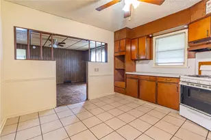 768 Baldwin Ave, Sharon, PA 16146 - Photo 13