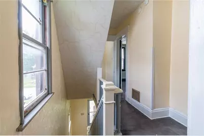 768 Baldwin Ave, Sharon, PA 16146 - Photo 15