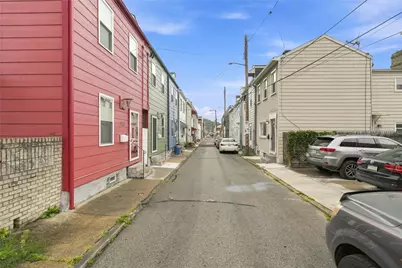 1920 Harcum Way, Pittsburgh, PA 15203 - Photo 33