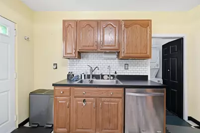 1920 Harcum Way, Pittsburgh, PA 15203 - Photo 15