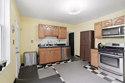 1920 Harcum Way, Pittsburgh, PA 15203 - Photo 11