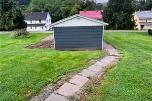 134 Grant St, Perry Township, PA 15473 - Photo 19