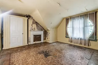5200 2nd Ave, Pittsburgh, PA 15207 - Photo 27