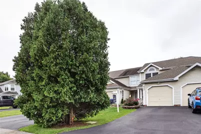 622 Sarah Ct, Cranberry Township, PA 16066 - Photo 3