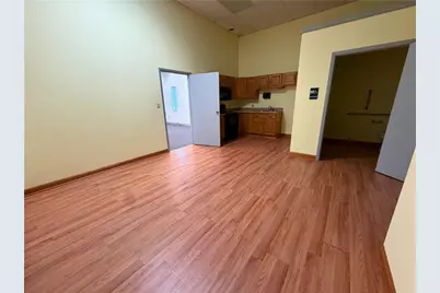120 S Broad, Grove City Boro, PA 16127 - Photo 11