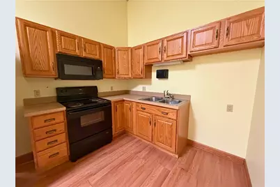 120 S Broad, Grove City Boro, PA 16127 - Photo 13