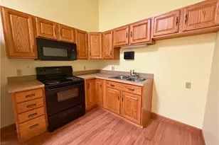 120 S Broad, Grove City Boro, PA 16127 - Photo 13