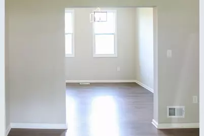 1327 Triana St, Pittsburgh, PA 15210 - Photo 3