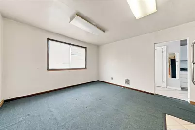 521 West Newton Street, Greensburg, PA 15601 - Photo 17