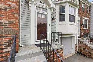 264 Clearbrook Ct, Cranberry Township, PA 16066 - Photo 5