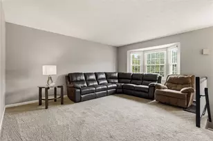 264 Clearbrook Ct, Cranberry Township, PA 16066 - Photo 7