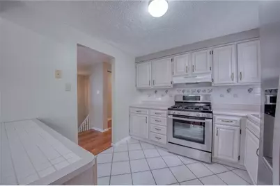 2833 Dolores Dr, South Park, PA 15129 - Photo 5