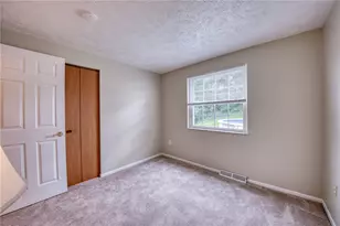 2833 Dolores Dr, South Park, PA 15129 - Photo 11