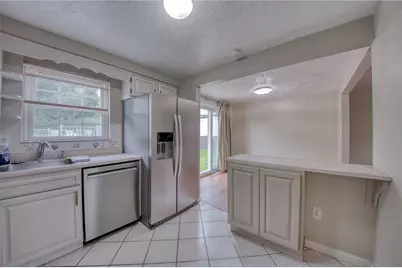 2833 Dolores Dr, South Park, PA 15129 - Photo 7