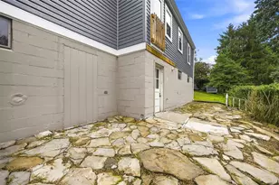 646 Camp Meeting Rd, Leet Township, PA 15143 - Photo 43