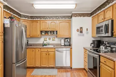 246 Northmont Dr, Pittsburgh, PA 15147 - Photo 11