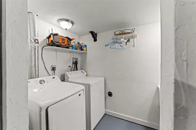 323 Hallock St., Pittsburgh, PA 15211 - Photo 21