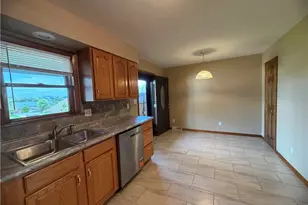 1714 N Morris St, Franklin Township, PA 15370 - Photo 7