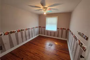 1308 6th Ave, Ford City Boro, PA 16226 - Photo 11