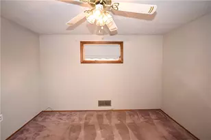 3791 Cynthia Dr, Pittsburgh, PA 15227 - Photo 15