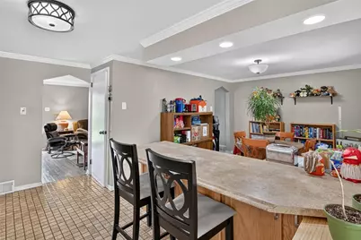 346 Mayville Ave, Pittsburgh, PA 15226 - Photo 9