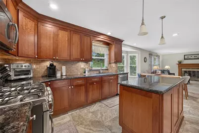 118 Diamondwood Ct, Bethel Park, PA 15102 - Photo 3