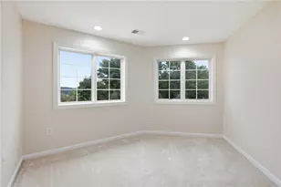 1002 Kings Ct, Level Green, PA 15085 - Photo 27