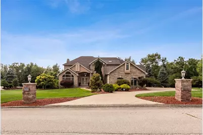 1002 Kings Ct, Level Green, PA 15085 - Photo 3