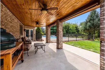 1002 Kings Ct, Level Green, PA 15085 - Photo 43