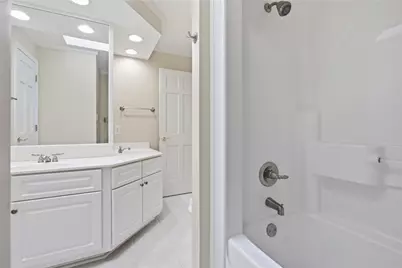 1002 Kings Ct, Level Green, PA 15085 - Photo 25