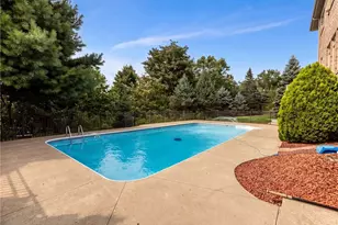 1002 Kings Ct, Level Green, PA 15085 - Photo 45