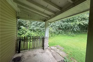 823 Robb Rd, Saint Clair Township, PA 15944 - Photo 13