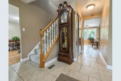5951 Dalmation Dr, Bethel Park, PA 15102 - Photo 5