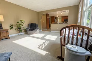 5951 Dalmation Dr, Bethel Park, PA 15102 - Photo 9