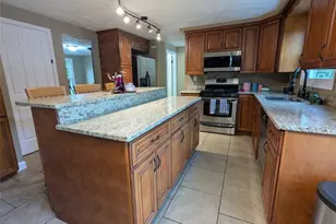 5951 Dalmation Dr, Bethel Park, PA 15102 - Photo 15