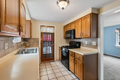 76 Kingston Ave, Pittsburgh, PA 15205 - Photo 9