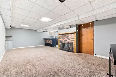 109 Livingston Rd, West Mifflin, PA 15122 - Photo 25