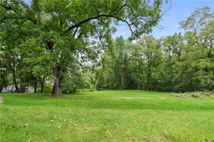270 Kane Rd, Pittsburgh, PA 15239 - Photo 23