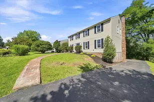3409 Cramlington Dr, Hampton, PA 15044 - Photo 3