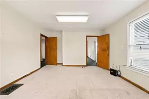 521 W Newton St, Greensburg, PA 15601 - Photo 21