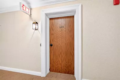 136 Centennial Avenue #305, Sewickley, PA 15143 - Photo 9