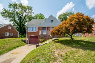 163 Senate Dr, Pittsburgh, PA 15236 - Photo 1