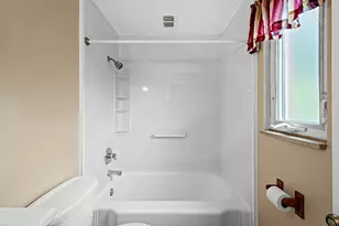 163 Senate Dr, Pittsburgh, PA 15236 - Photo 17