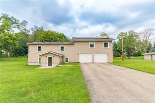 558 Market St, Fairfeld Township, PA 15923 - Photo 1
