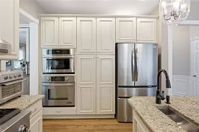 100 Macintosh Ct, Cranberry Township, PA 16066 - Photo 17
