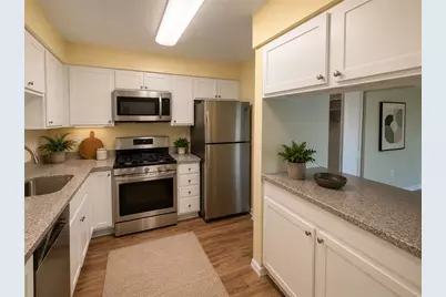 5 Bayard Rd #910, Pittsburgh, PA 15213 - Photo 9
